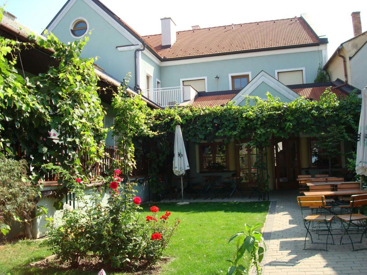 Hotel Beim Gangl Illmitz Zewnętrze zdjęcie